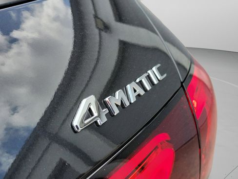 Certified 2026 Mercedes-Benz GLC 300 4MATIC image 33