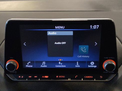 Used 2023 Nissan Sentra SV FWD image 25