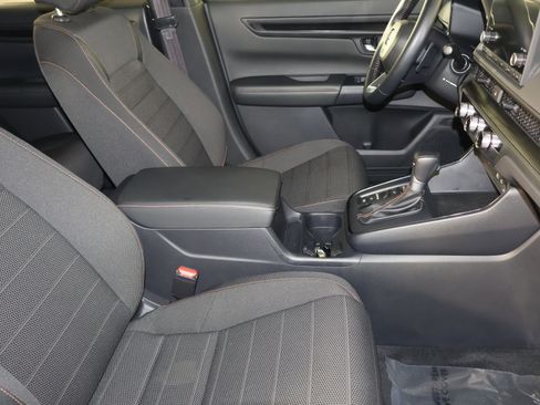 Used 2025 Honda CR-V Sport image 42