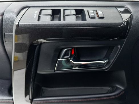 Used 2020 Toyota 4Runner TRD Off-Road Premium w/ Moonroof Package image 23