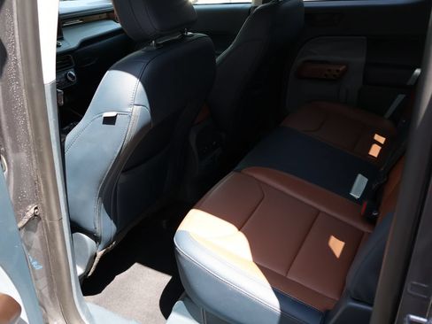Used 2023 Ford Maverick Lariat w/ Lariat Luxury Package AWD/4WD image 15