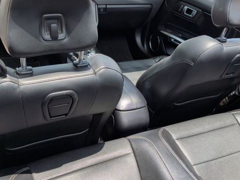 Used 2019 Ford Mustang Premium RWD image 33