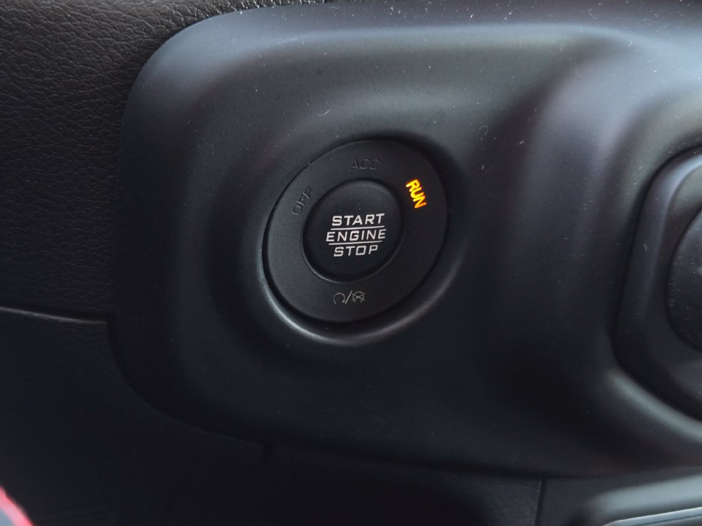 Used 2021 Jeep Wrangler Unlimited Rubicon AWD/4WD image 26