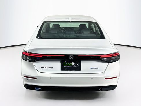 Used 2023 Honda Accord EX-L image 7
