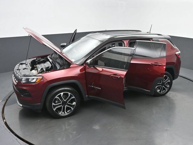 Used 2022 Jeep Compass Limited AWD/4WD image 68