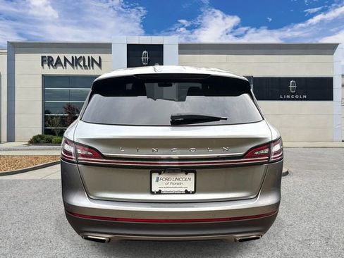 Used 2023 Lincoln Nautilus Reserve w/ Equipment Group 202A AWD/4WD image 6