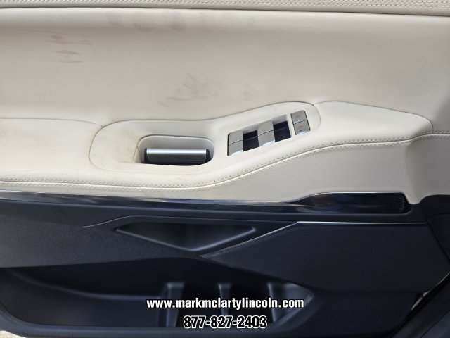 New 2027 Lincoln Navigator Premiere AWD/4WD image 23