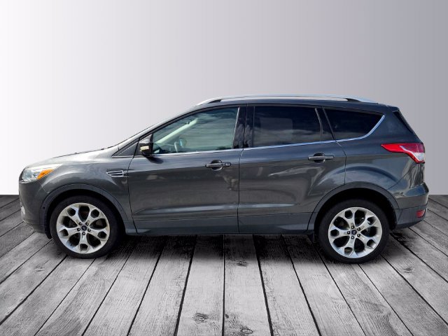 Used 2016 Ford Escape Titanium w/ Equipment Group 301A FWD image 2