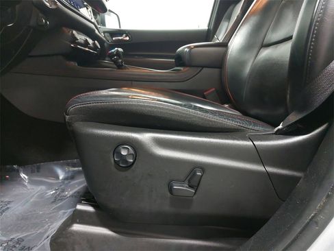 Used 2023 Dodge Durango GT image 45