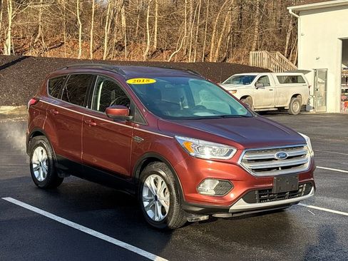Used 2018 Ford Escape SEL image 7