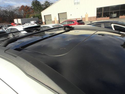 Used 2021 Ford EcoSport SES image 17