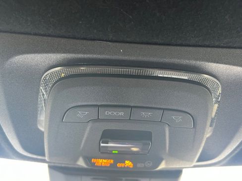 Used 2023 Toyota Corolla XSE FWD image 7