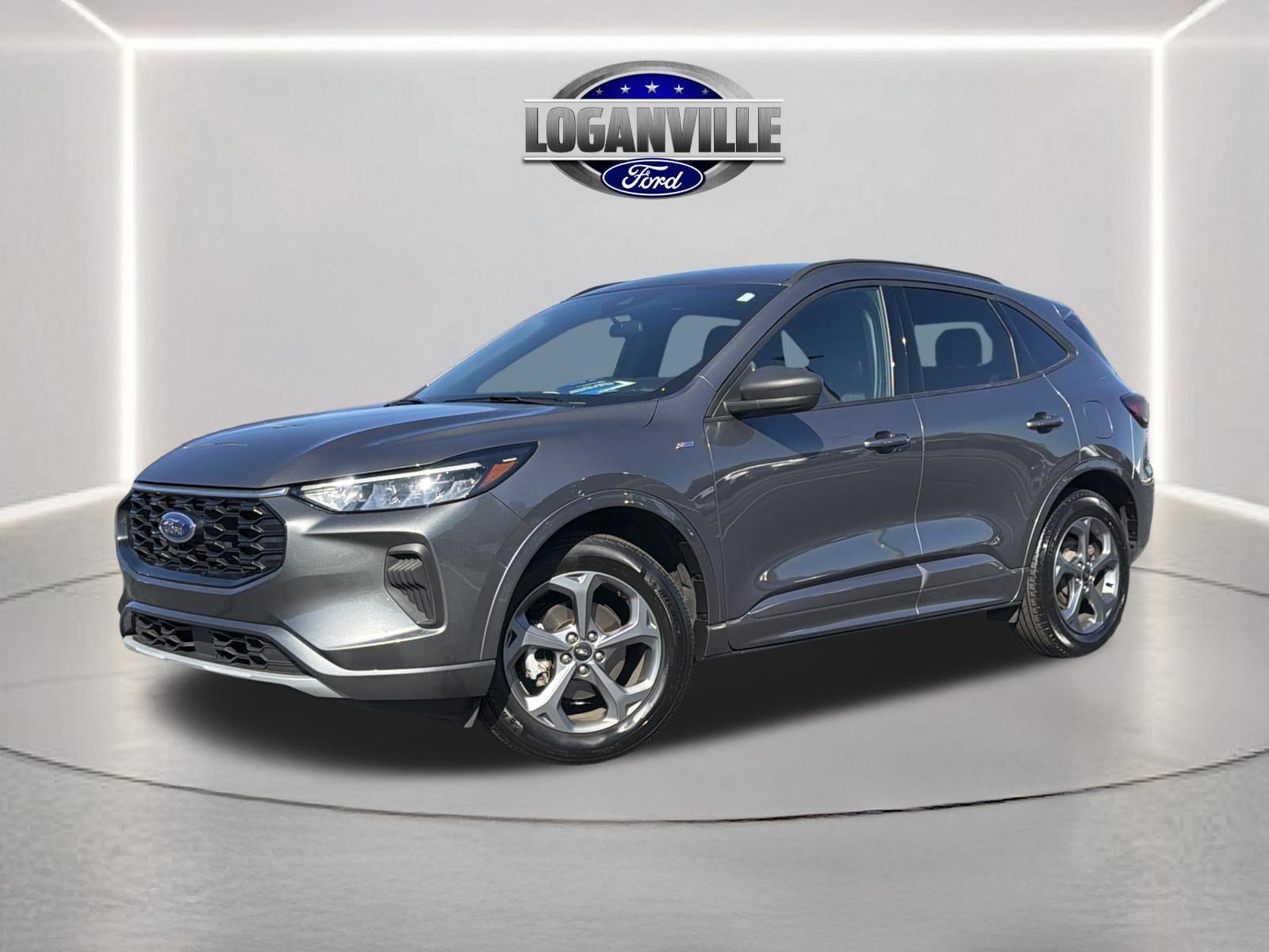Certified 2024 Ford Escape ST-Line w/ Tech Pack #1 AWD/4WD image 1