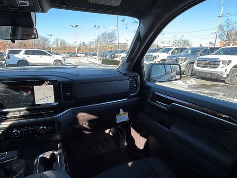 New 2026 GMC Sierra 1500 Elevation image 28