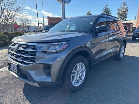 New 2026 Ford Explorer Active image 6