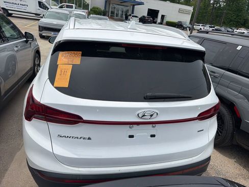 Used 2023 Hyundai Santa Fe SEL AWD/4WD image 3