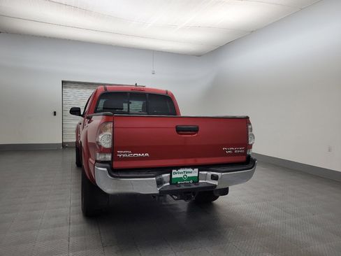 Used 2015 Toyota Tacoma PreRunner w/ SR5 Package image 6