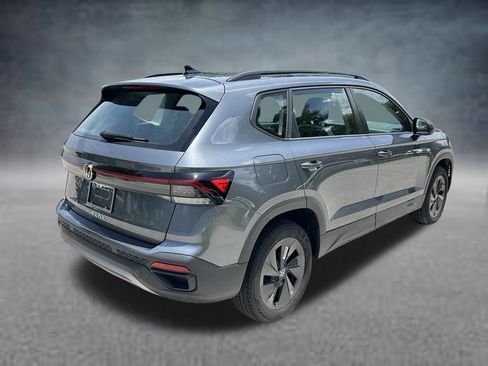 Certified 2025 Volkswagen Taos S FWD image 5