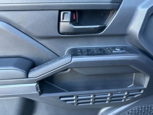 New 2026 Toyota Tacoma SR5 AWD/4WD image 12