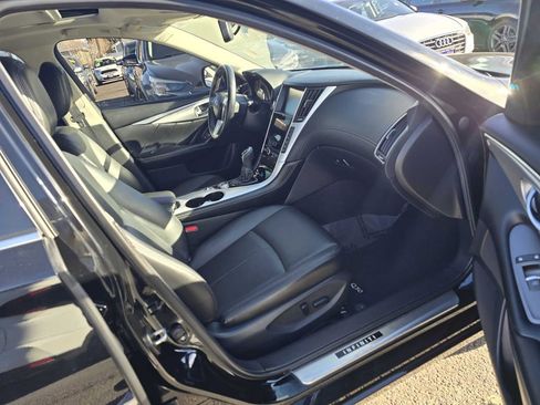 Used 2019 INFINITI Q50 Luxe w/ Essential Package (3.0T Luxe) image 31