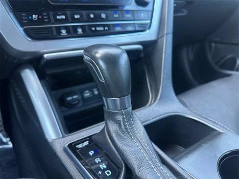 Used 2015 Hyundai Sonata Limited 2.0T image 15