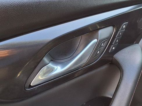 Used 2019 Chevrolet Blazer RS FWD image 15