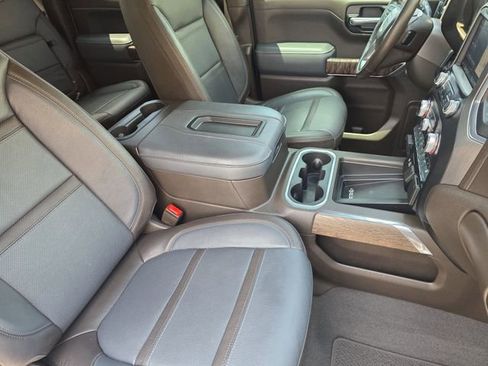 Used 2021 GMC Sierra 1500 Denali w/ Technology Package RWD image 12