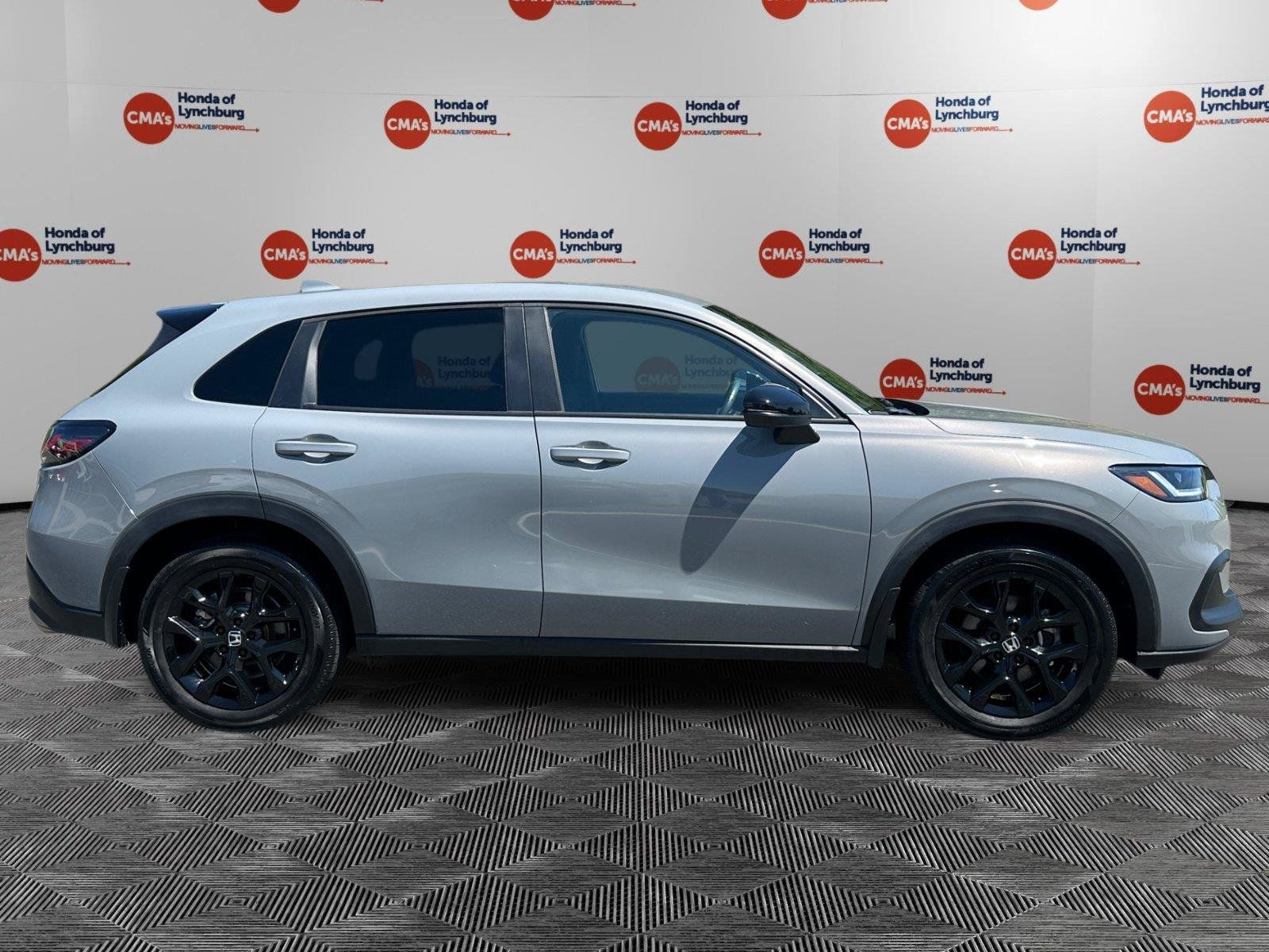 Certified 2025 Honda HR-V Sport image 6