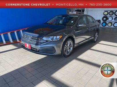 Used 2024 Volkswagen Jetta SE