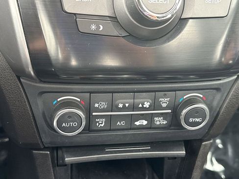 Used 2022 Acura ILX image 17