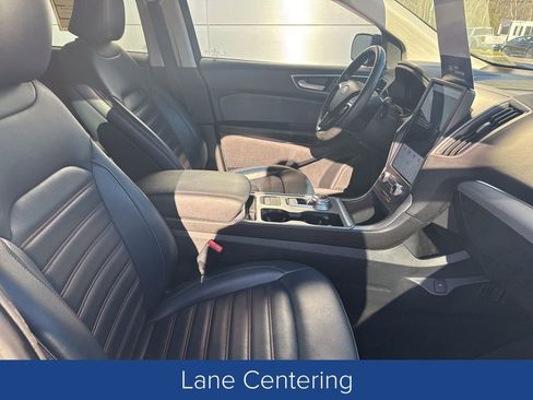 Used 2022 Ford Edge SEL w/ Sport Appearance Package image 29