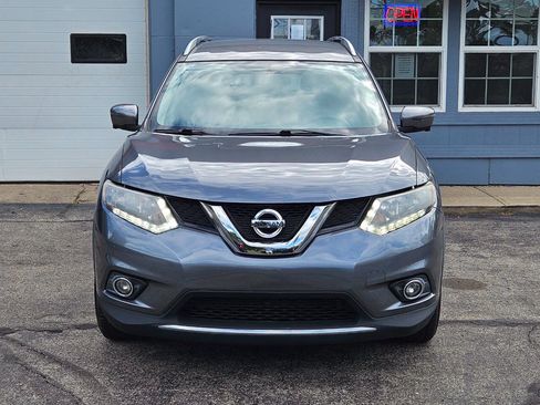 Used 2016 Nissan Rogue SV w/ SV Premium Package AWD/4WD image 2