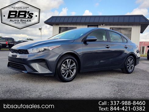 Used 2024 Kia Forte LXS image 1