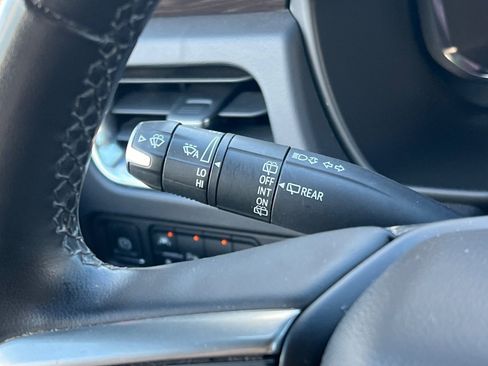 Used 2024 Chevrolet Tahoe LT image 37