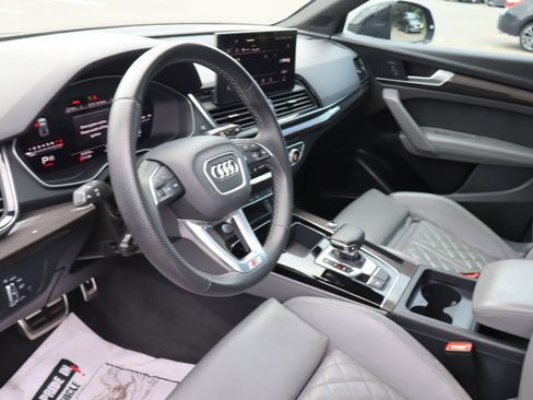 Used 2023 Audi SQ5 Premium Plus w/ Premium Plus Package AWD/4WD image 17