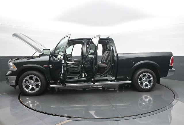 Used 2017 RAM 1500 Laramie w/ Convenience Group AWD/4WD image 55