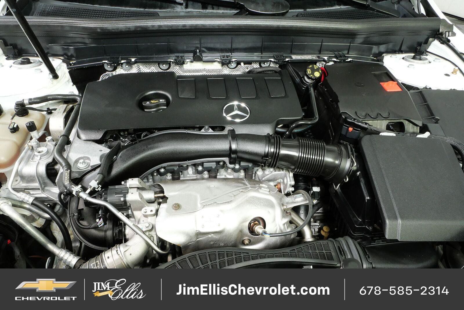 Used 2022 Mercedes-Benz GLB 250 w/ Premium Package Lite image 34