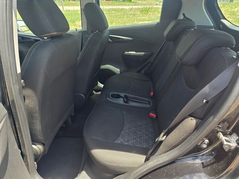 Used 2021 Chevrolet Spark LT FWD image 14