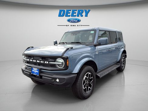 Certified 2025 Ford Bronco Outer Banks AWD/4WD image 14