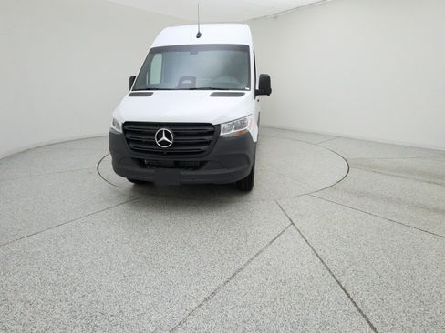 New 2026 Mercedes-Benz Sprinter 2500 image 2