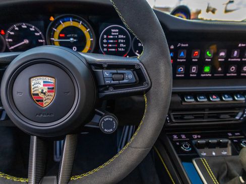 Used 2024 Porsche 911 Carrera 4 GTS image 61