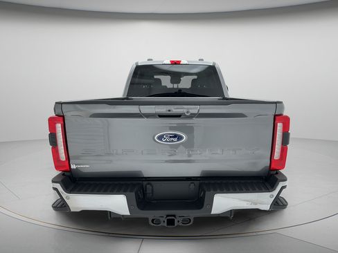 New 2026 Ford F250 XLT w/ XLT Premium Package AWD/4WD image 7