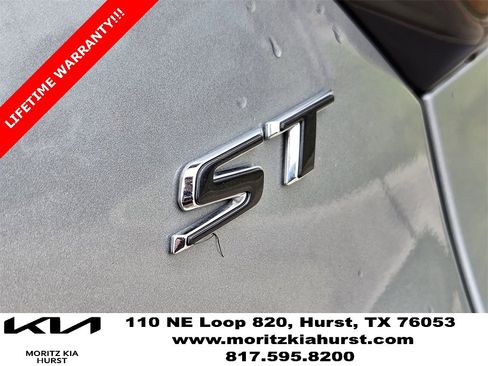 Used 2024 Buick Encore GX Sport Touring image 16