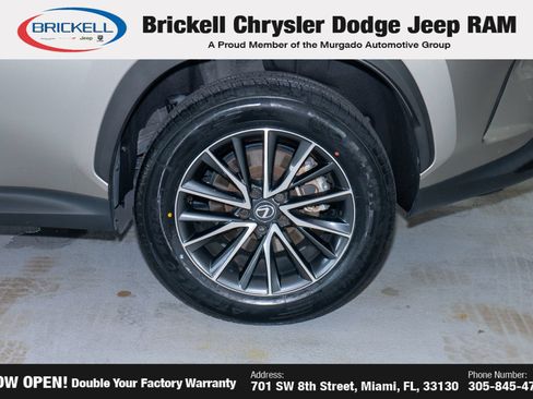 Used 2025 Lexus NX 250 FWD w/ Towing Package (2000 Lbs) image 40
