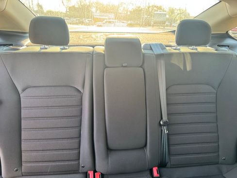 Certified 2020 Ford Fusion SE image 9