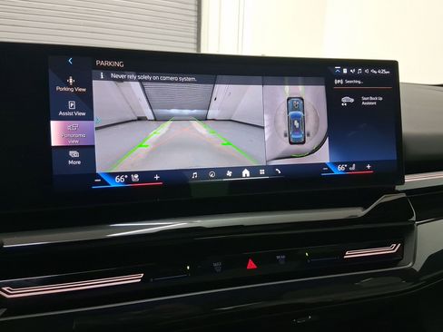 Used 2025 BMW 530i image 25