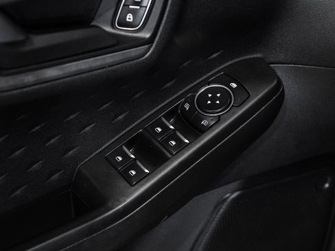 Used 2020 Ford Escape S image 45