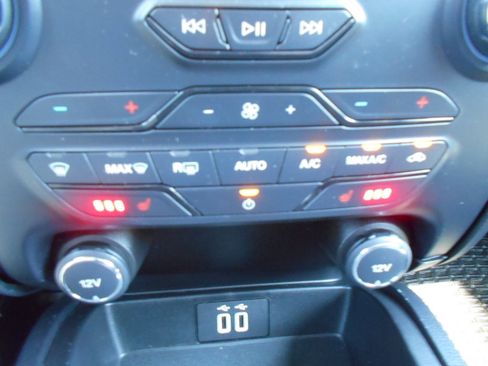 Used 2019 Ford Ranger Lariat w/ FX4 Off-Road Package image 9