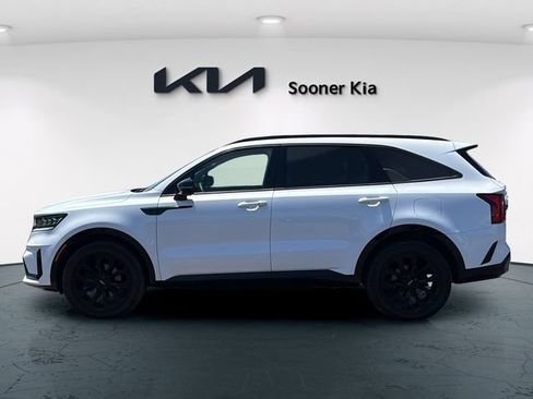 Used 2023 Kia Sorento SX AWD/4WD image 3