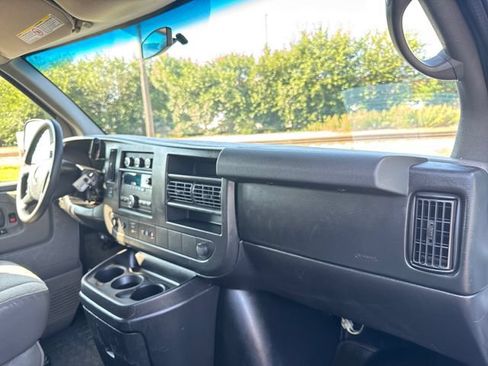 Used 2012 Chevrolet Express 3500 LT w/ LT Preferred Equipment Group RWD image 27